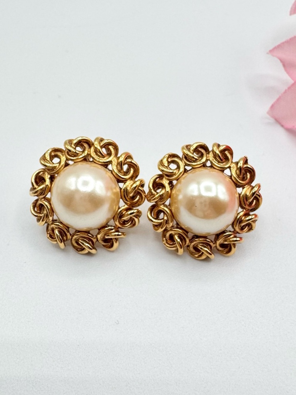 Vintage 1928 Faux Pearl Cabochon Stud Earrings Gold Tone Knot Bezel Classic Chic